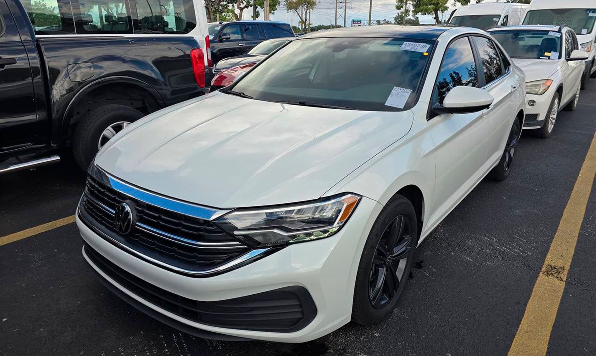 Volkswagen Jetta SE 2024