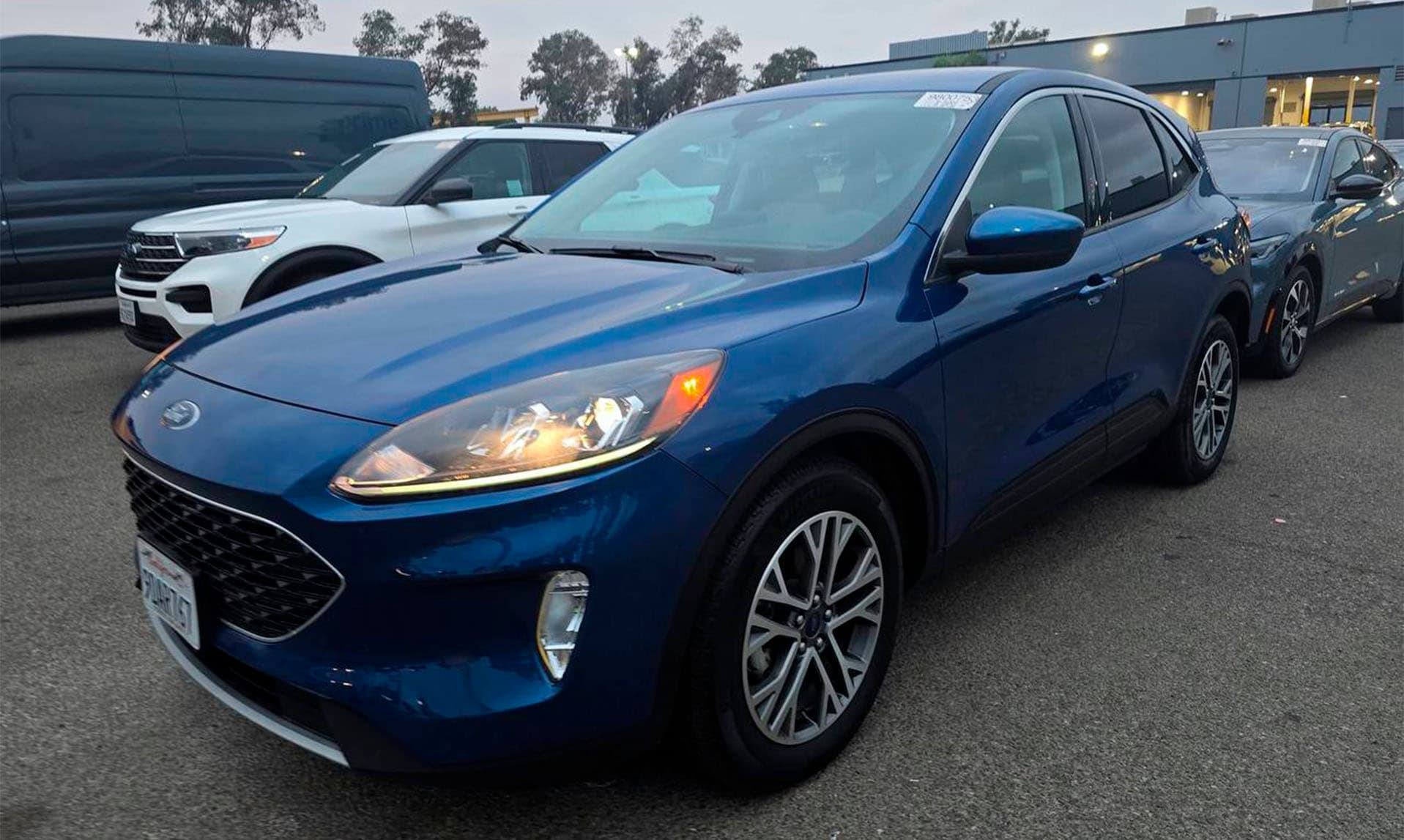 Ford Escape Hybrid SEL - фото 2