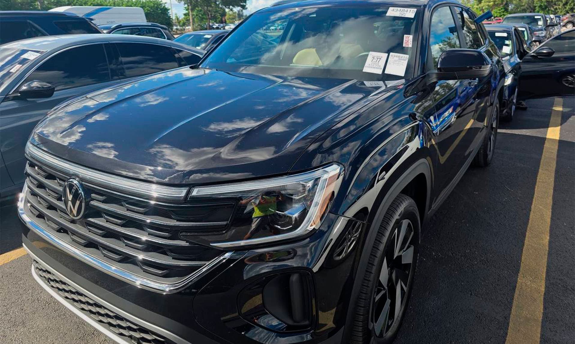 Volkswagen Atlas Cross Sport 2.0T SE 2024