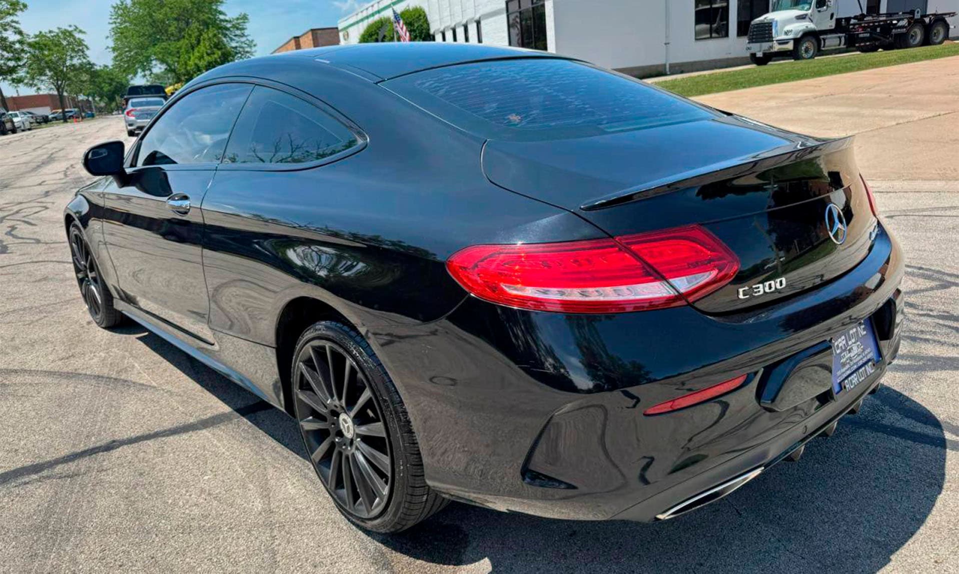 Mercedes-Benz C 300 4MATIC - фото 4