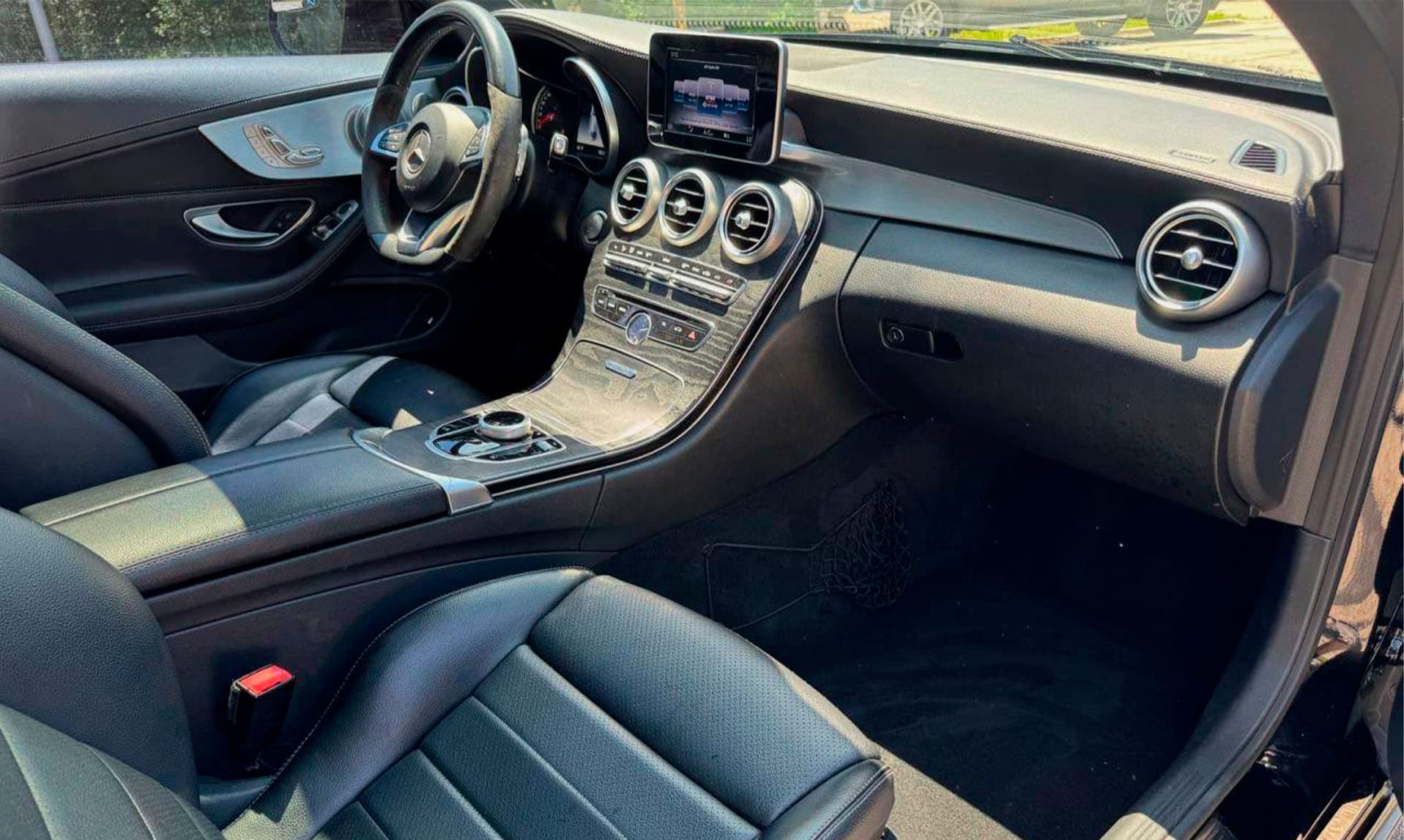 Mercedes-Benz C 300 4MATIC - фото 6